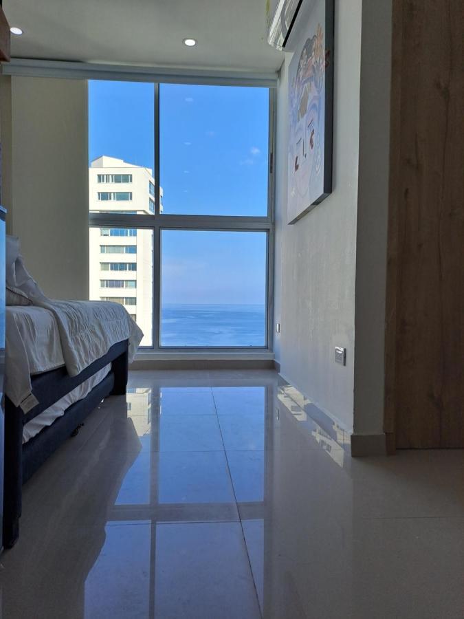 15 Vista Al Mar, Playa Rodadero, Apartment *